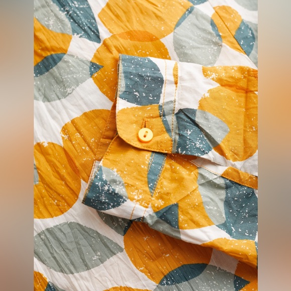 SEASALT | The Larissa Shirt - Picture 2 of 8